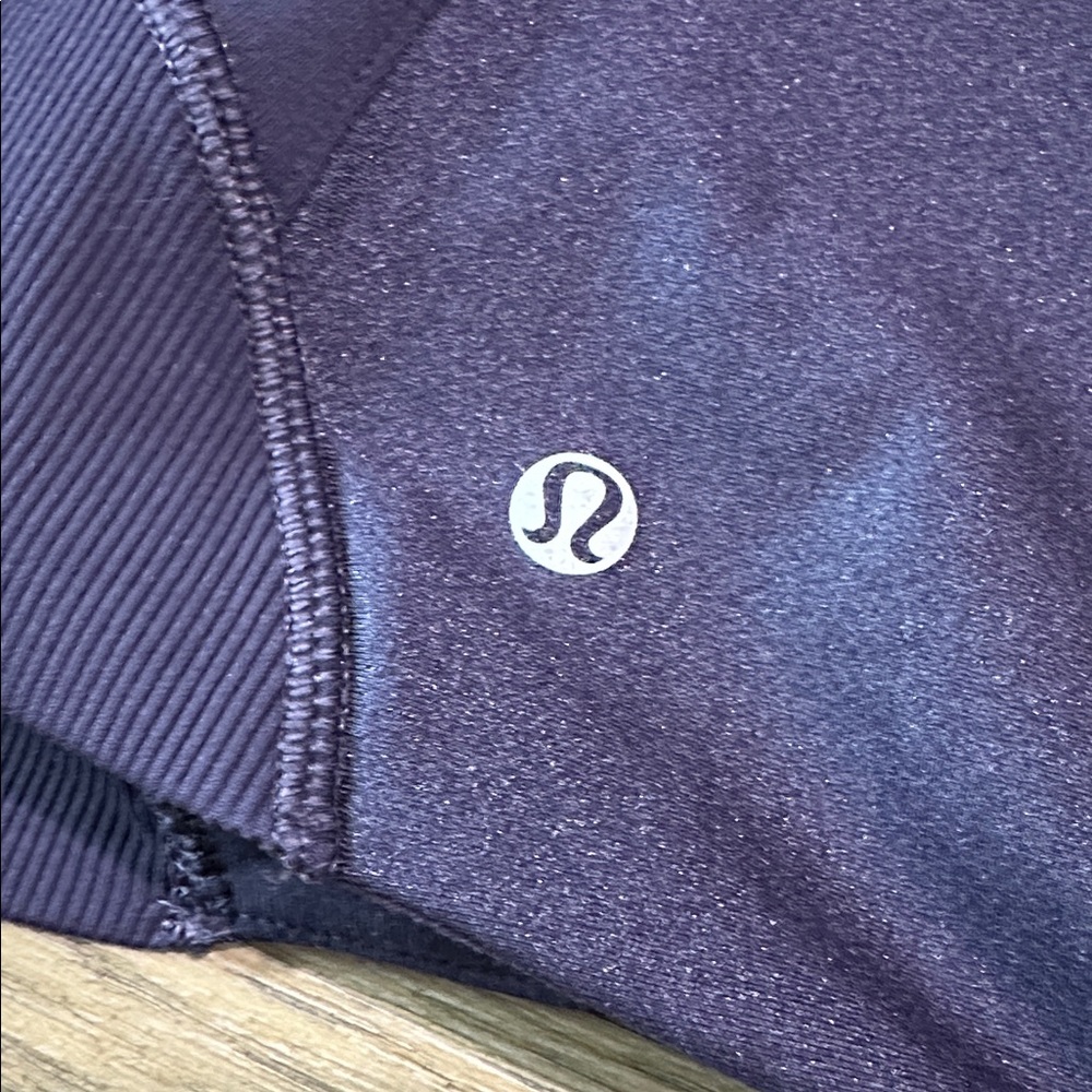 Lululemon Full Zip Jacket Women’s 6 Pearlescent Purple - Picture 12 of 12